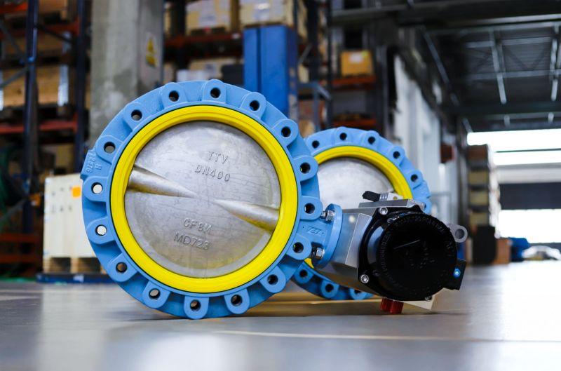 Concentric Soft Seated